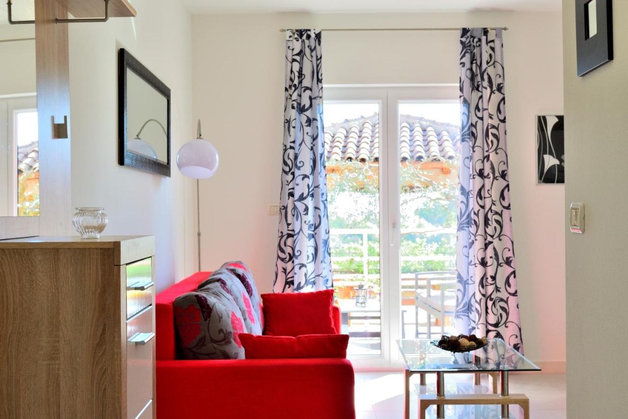 Apartment Domus Lauri Umag Eksteriør billede