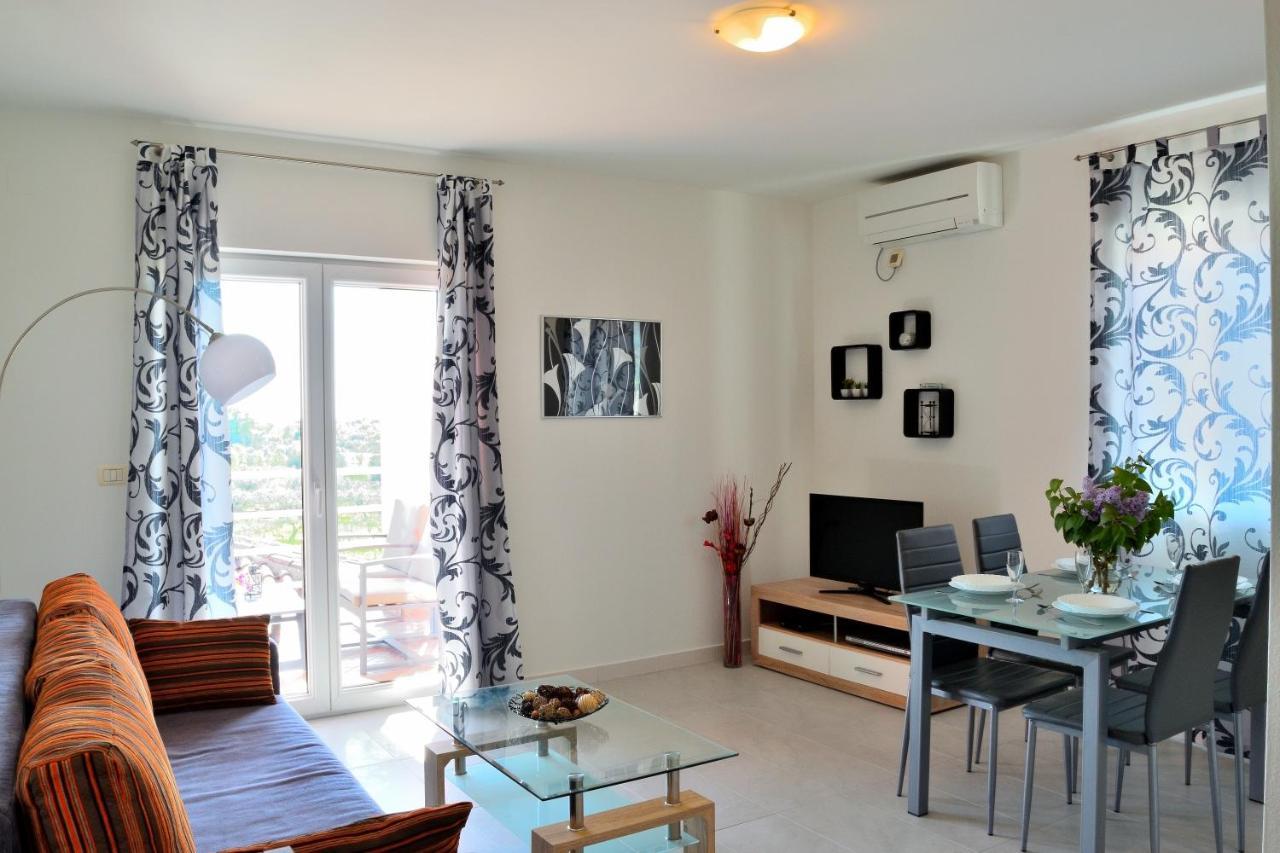 Apartment Domus Lauri Umag Eksteriør billede